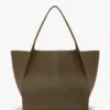 Bolso de viaje The Victoria en piel caqui Bolso de viaje The Victoria en piel caqui