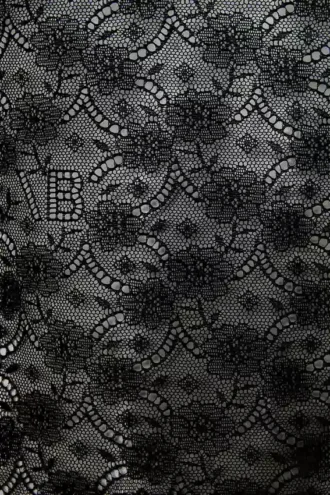 Camiseta de encaje en negro