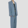 Chaqueta con solapa en V en azul nube Chaqueta con solapa en V en azul nube