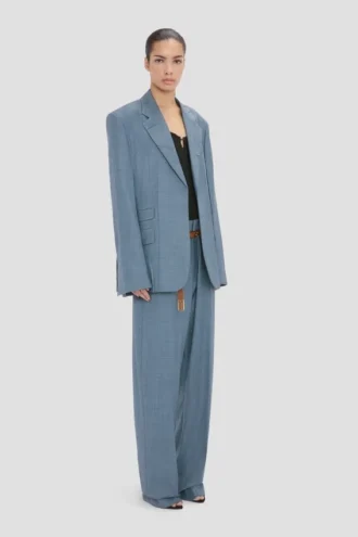 Chaqueta con solapa en V en azul nube
