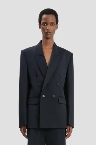 Chaqueta entallada en azul marino