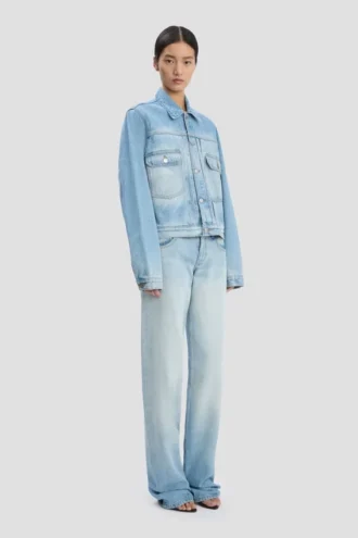 Chaqueta vaquera de estilo camionero en azul tradicional