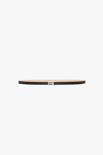Cinturón Micro Dorian con hebilla plateada en piel granulada negra