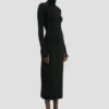 Jersey de cuello alto en negro Jersey de cuello alto en negro