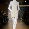 Look AW26 – 30 Look AW26 – 30