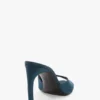 Mules Harlow 100 en satén azul verdoso Mules Harlow 100 en satén azul verdoso