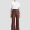 Pantalón Alina de piel en color burdeos Pantalón Alina de piel en color burdeos