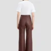 Pantalón Alina de piel en color burdeos Pantalón Alina de piel en color burdeos