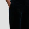 Pantalón Alina en terciopelo midnight Pantalón Alina en terciopelo midnight