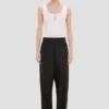 Pantalón de corte acampanado en negro Pantalón de corte acampanado en negro