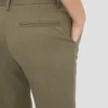Pantalón de corte recto en mezcla de salvia
