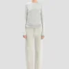 Pantalón jogger con logotipo bordado en gris jaspeado Pantalón jogger con logotipo bordado en gris jaspeado