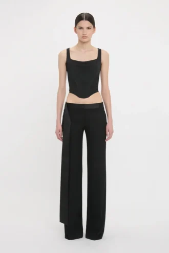 Pantalones con cinturilla de satén en negro Pantalones con cinturilla de satén en negro