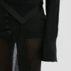 Top con cuello en V en negro Top con cuello en V en negro