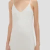 Vestido camisero de encaje en color magnesio Vestido camisero de encaje en color magnesio