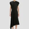Vestido con hombros retorcidos en negro