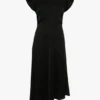 Vestido con hombros retorcidos en negro