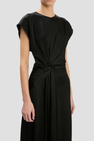Vestido midi Aria en negro