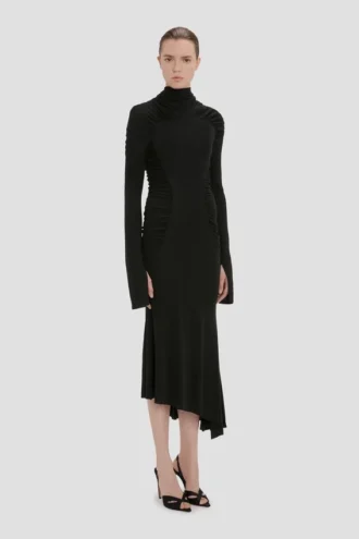 Vestido midi de cuello alto en negro Vestido midi de cuello alto en negro
