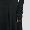 Vestido midi en negro Vestido midi en negro