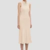 Vestido midi Mira en color arenisca Vestido midi Mira en color arenisca
