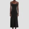 Vestido midi tipo camisola en negro